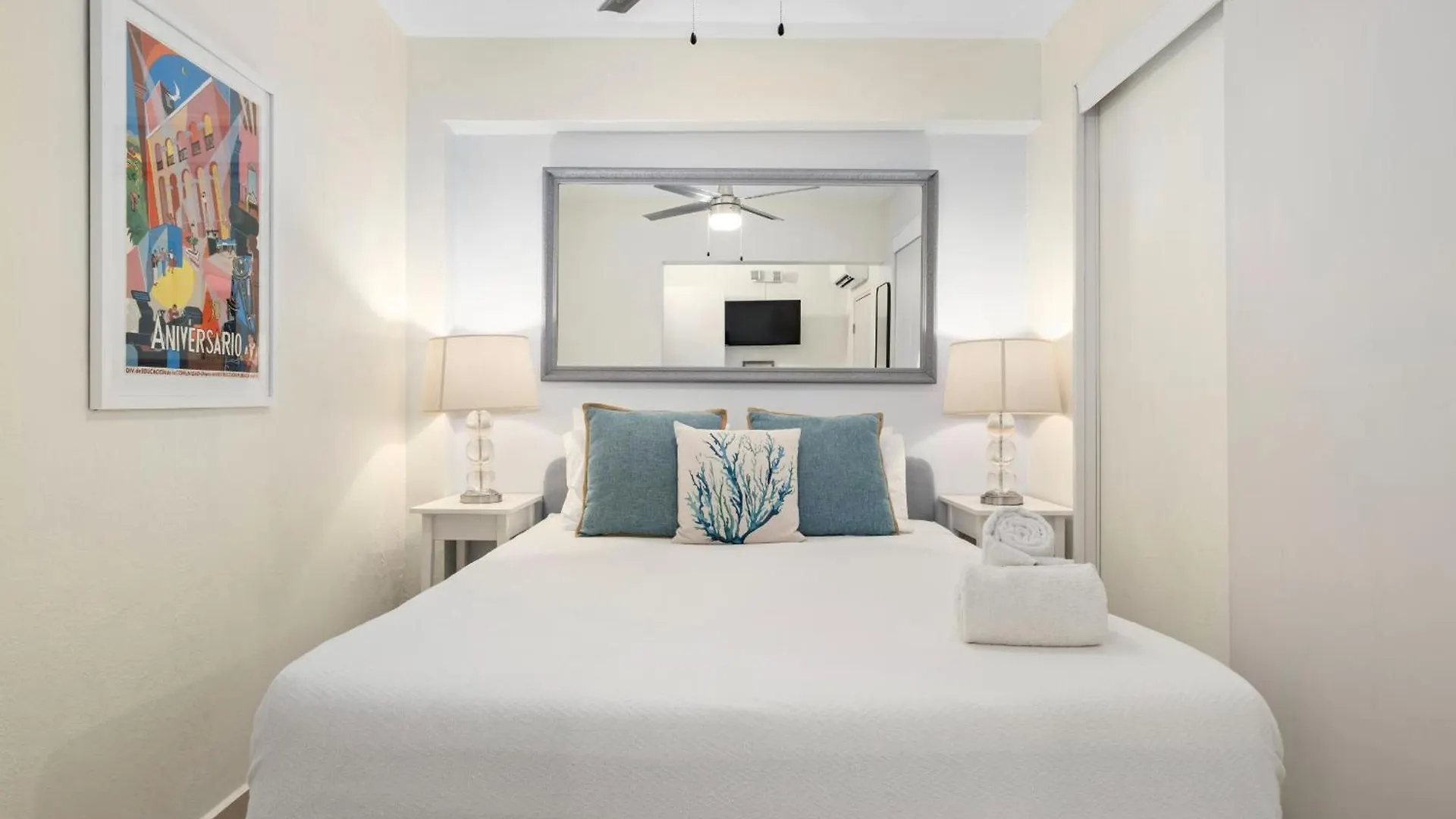 Prime Location At Condado Beach 1Br 1Ba - Apt 8 Σαν Χουάν