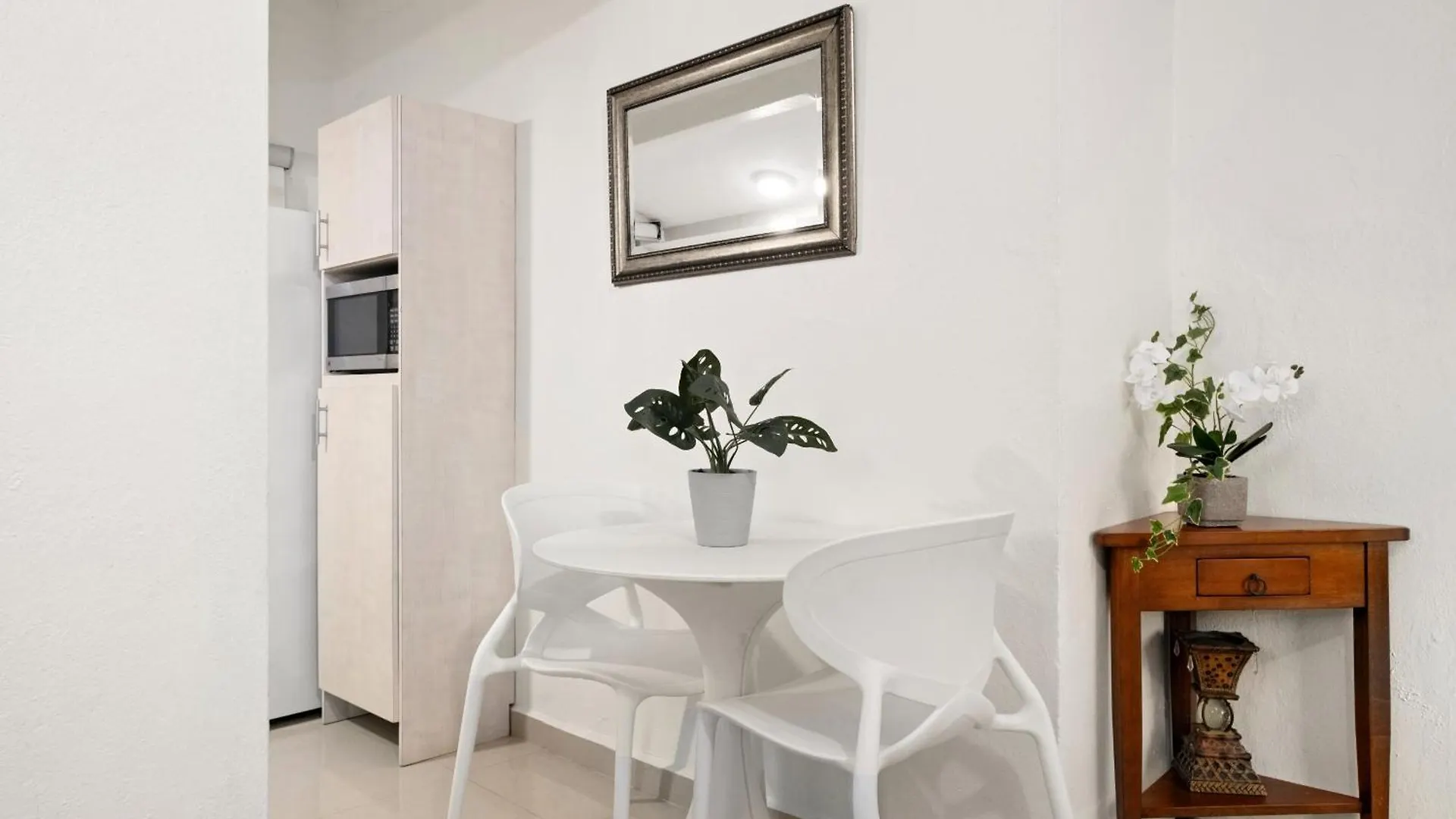 Prime Location At Condado Beach 1Br 1Ba - Apt 8 Σαν Χουάν Διαμέρισμα